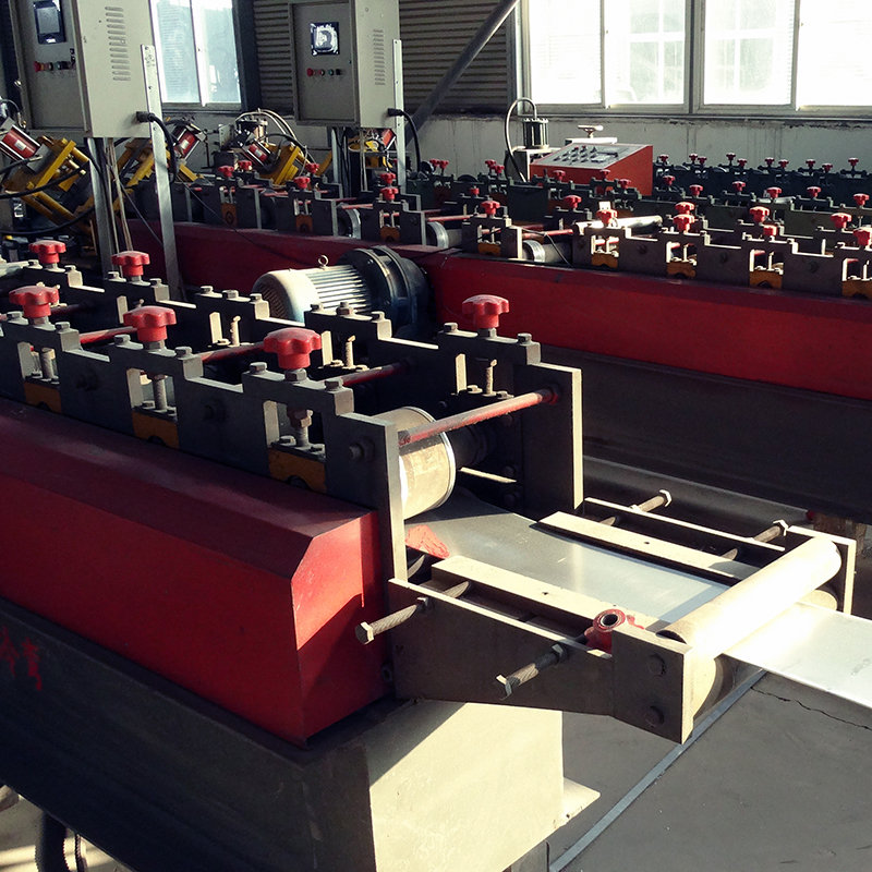 تقييد السيارة الكهربائية